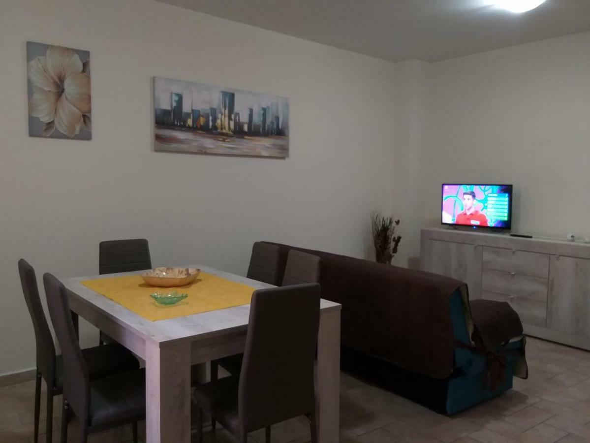 Appartamento Giusy Фолиньо Экстерьер фото