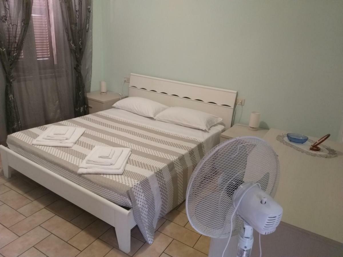 Appartamento Giusy Фолиньо Экстерьер фото